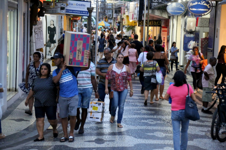 ACIC comemora crescimento do número de empregos formais em Campos