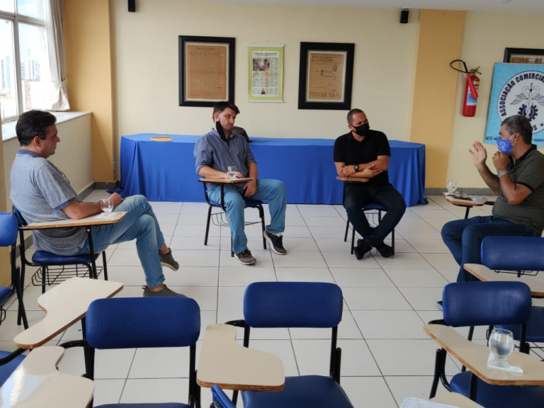 Acic e vereador Raphael Thuin se unem em defesa de parceria com Clube de Regatas Rio Branco