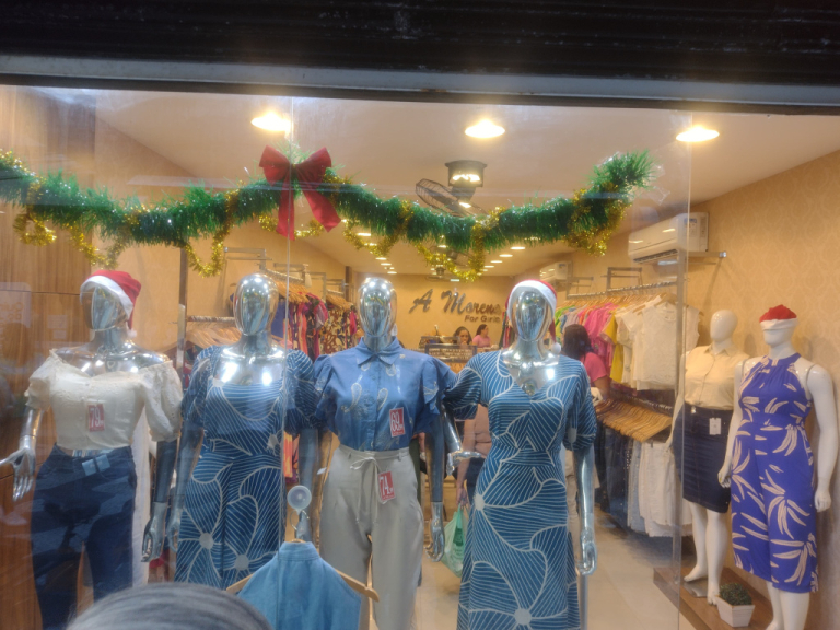 O clima de Natal já toma conta do comércio  campista