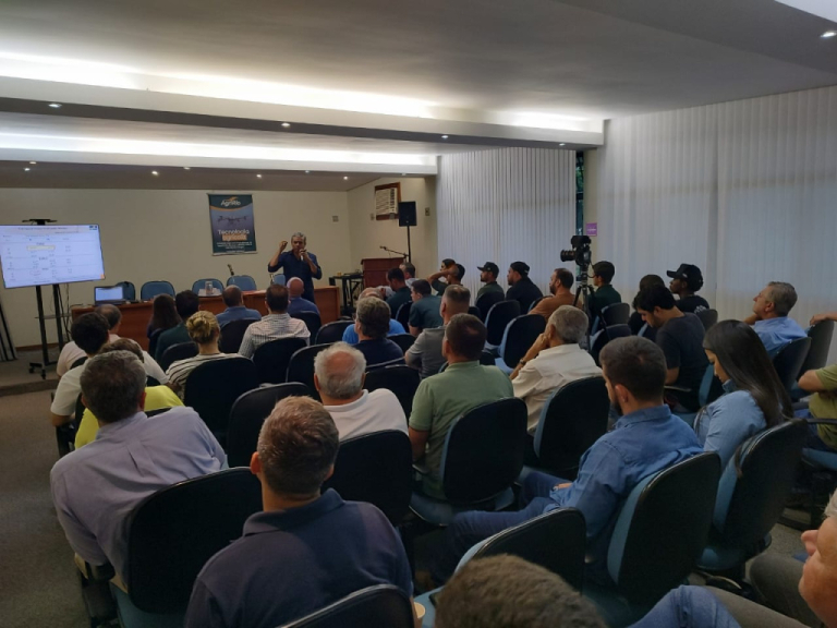 ACIC e SEBRAE apoiam 1°  Encontro de Pecuaristas