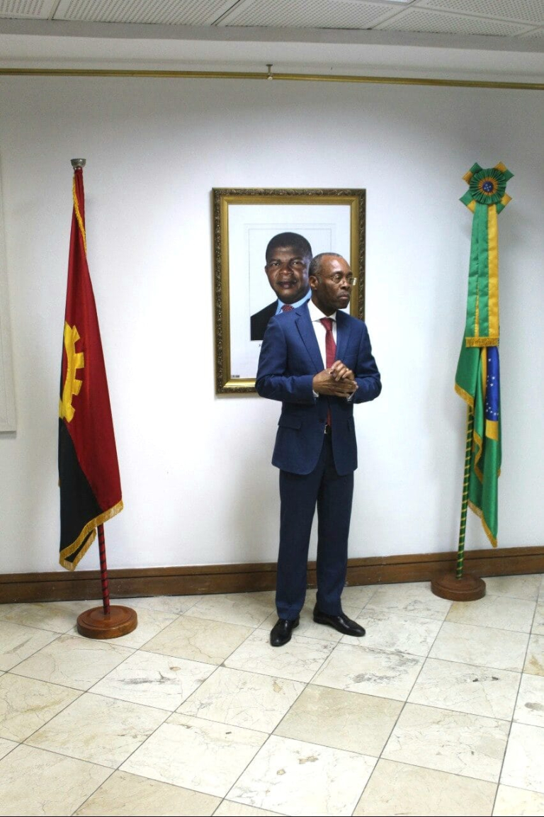 O presidente da Câmara de Comércio & Indústria Brasil-Angola visita hoje a ACIC