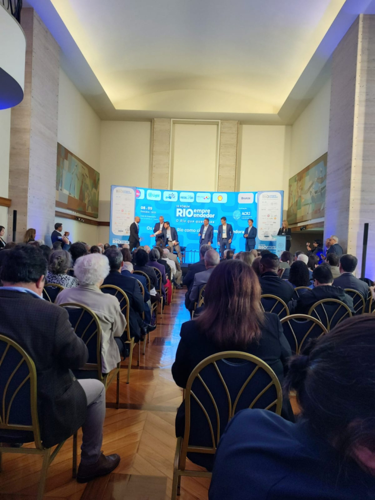 ACIC marcou presença no III Fórum Rio Empreendedor