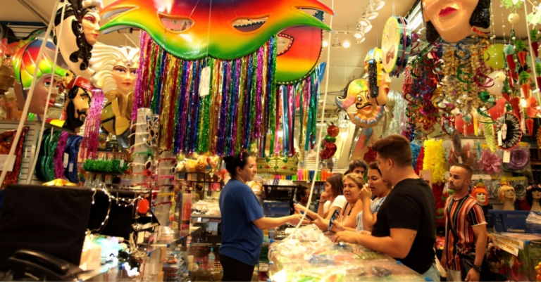 Carnaval 2026: dicas estratégicas para os lojistas de Campos aumentarem as vendas no período