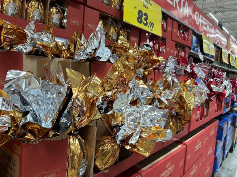 Páscoa já movimenta o comércio campista.