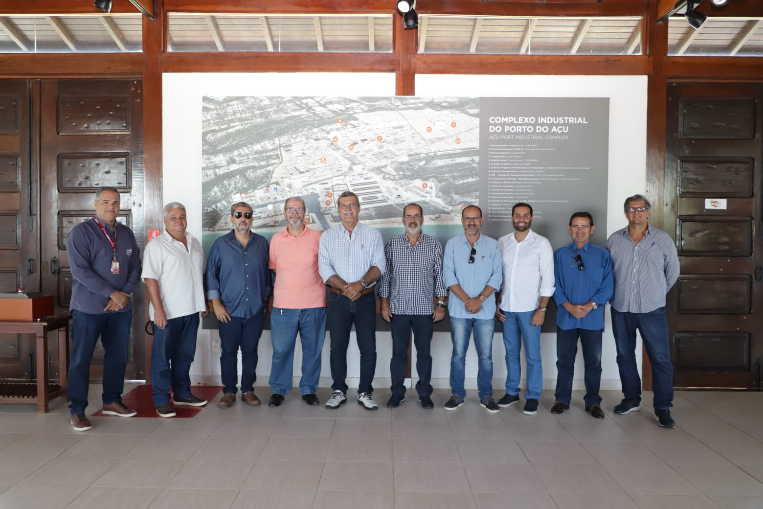 ACIC leva grupo de empresários para conhecer o Porto do Açu