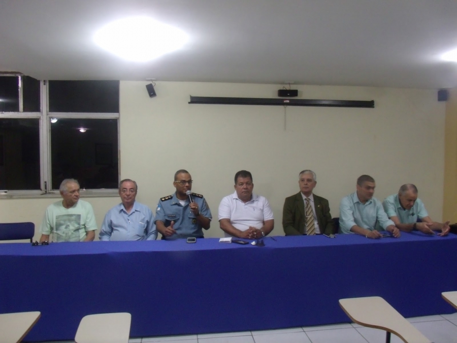 Seguran?a e viol?ncia foram os temas do debate em reuni?o do Conselho